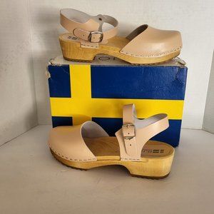 BJORK - ALMA Swedish Wood Clog Leather Sandals -  8